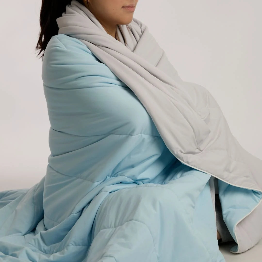 Sleep better with Cmb, the best cooling blanket for tropical weather in Malaysia, designed for ultimate breathability and airflow.