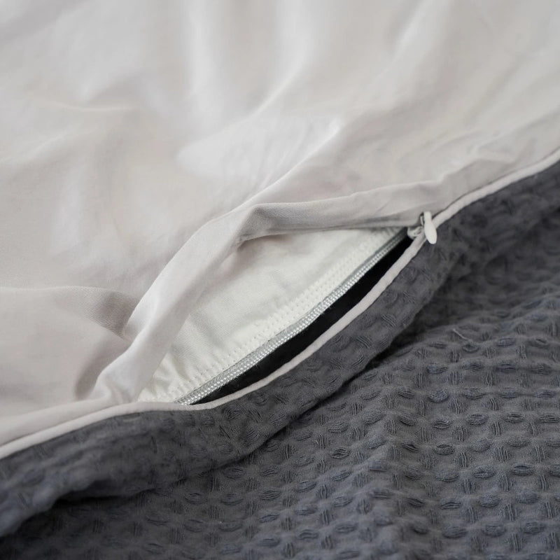 Smooth SGS Branded Zips