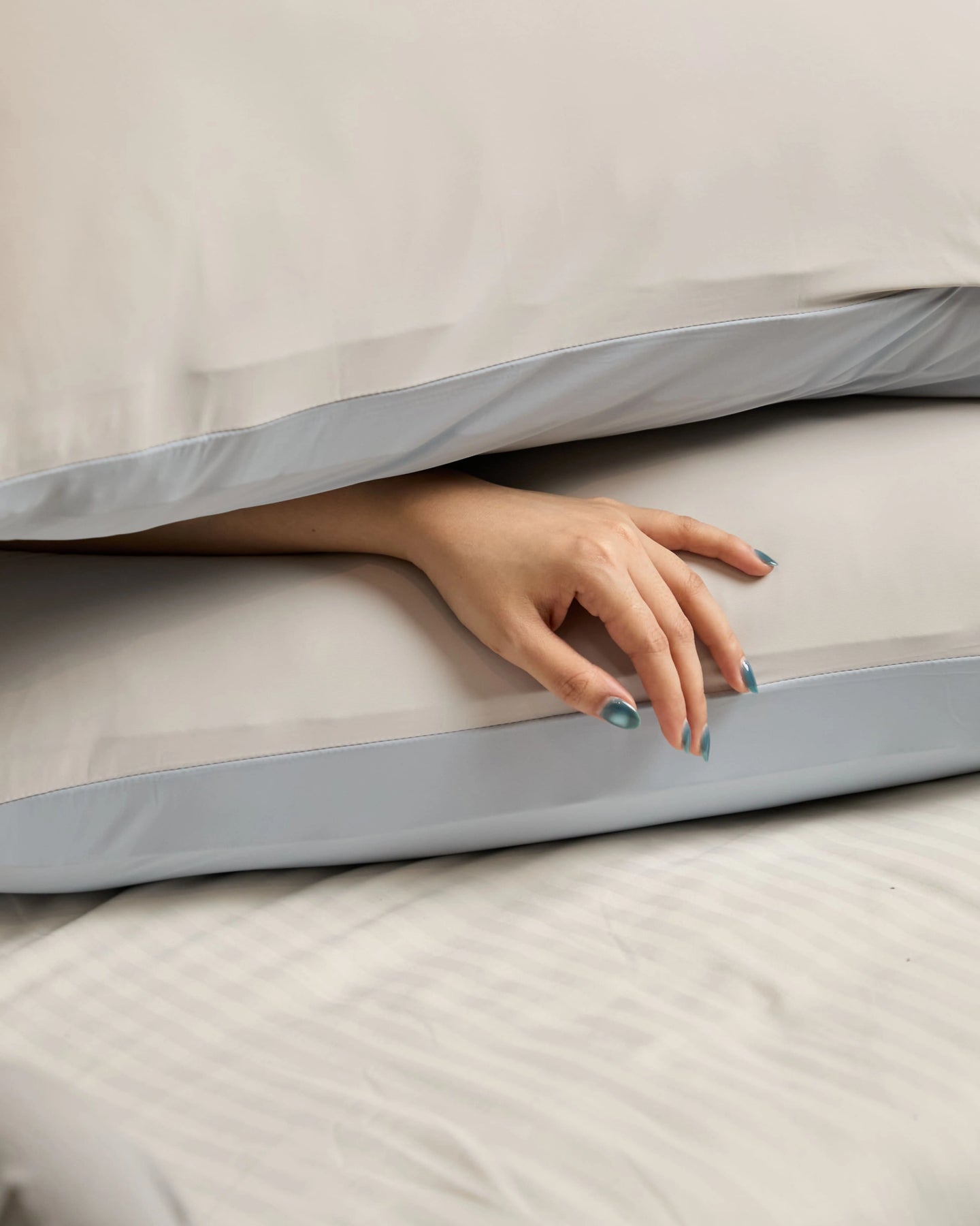 Cooling Pillowcase (x2) - Instant Cool-to-Touch &amp; Stretchable
