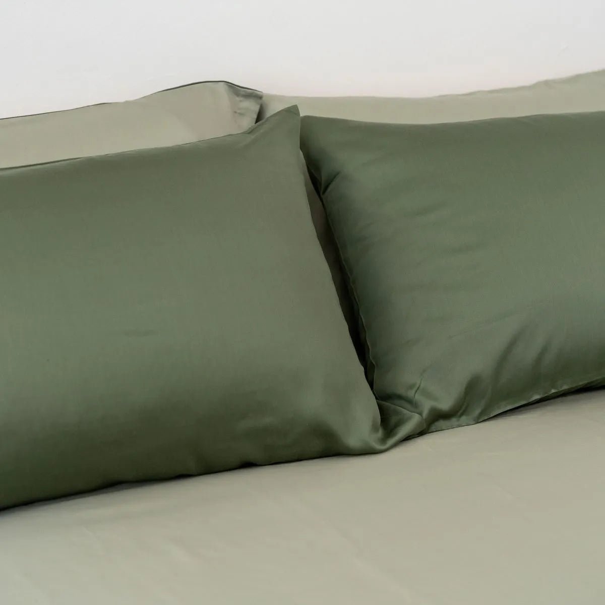 TENCEL™ Pillowcases Set (x2) – Cooling &amp; Silky Soft